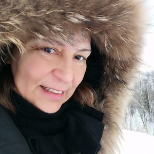 Meet your Posher, Marie-claude
